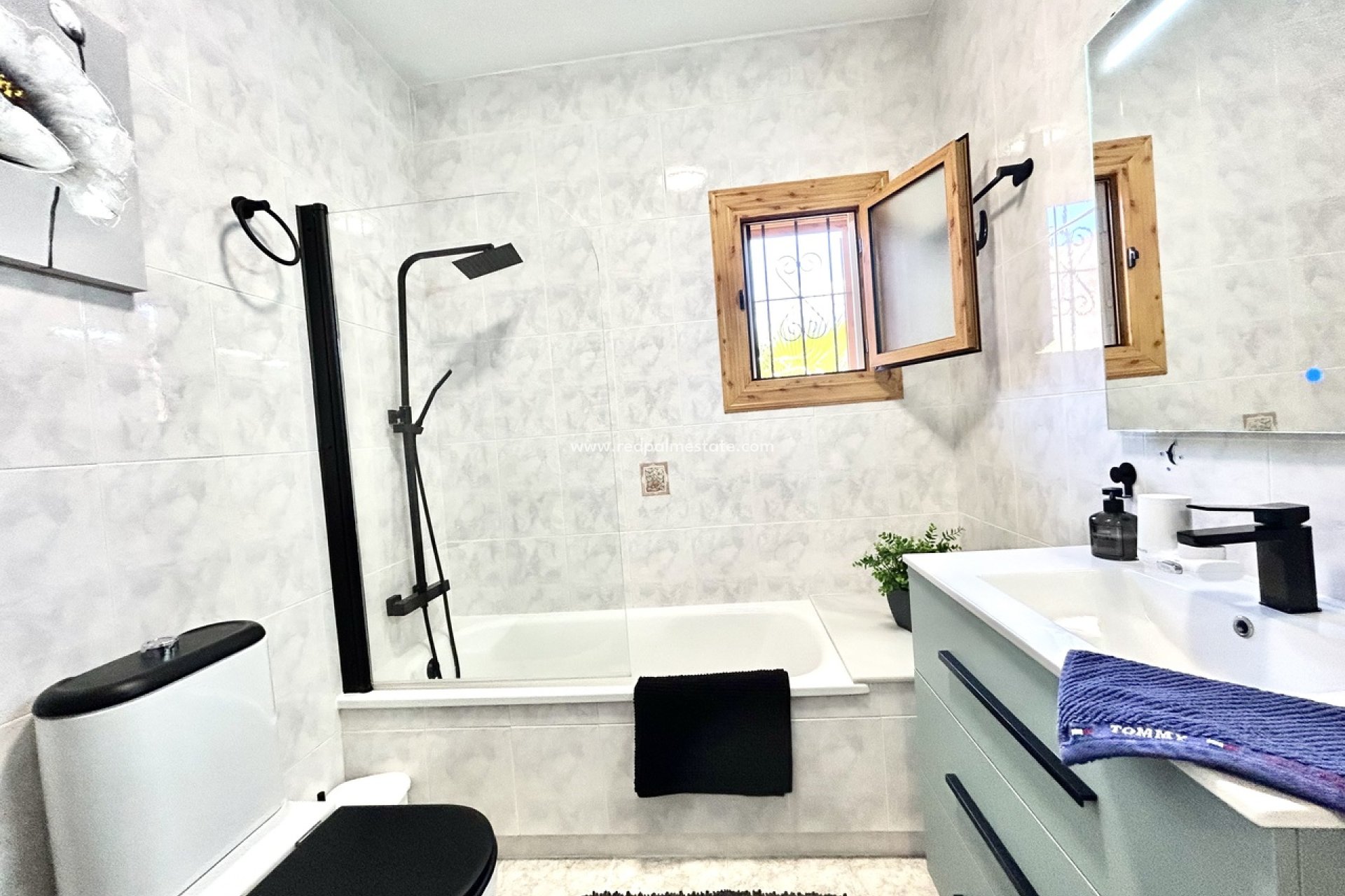 Resale - Town House -
Orihuela Costa - Playa Flamenca