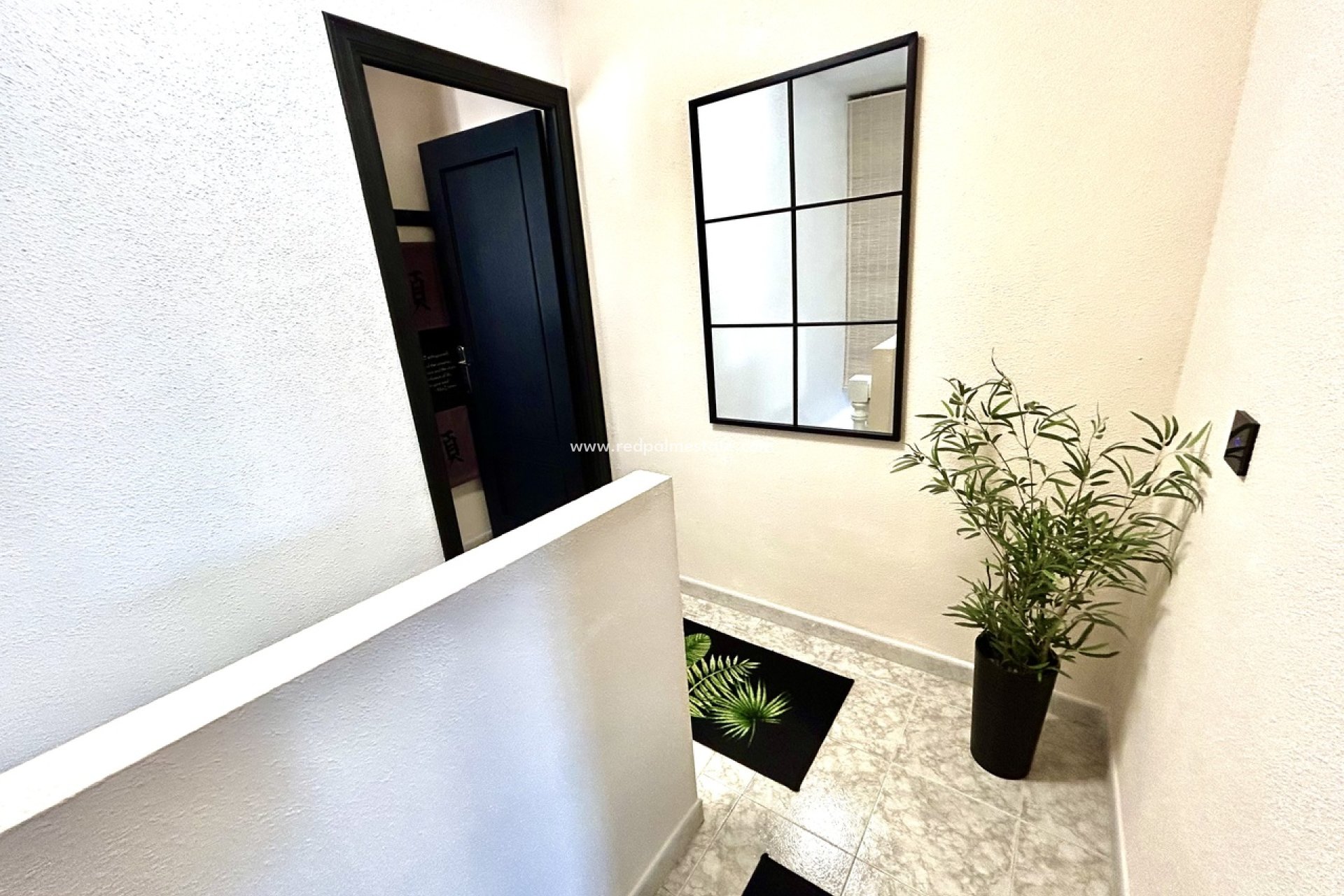 Resale - Town House -
Orihuela Costa - Playa Flamenca