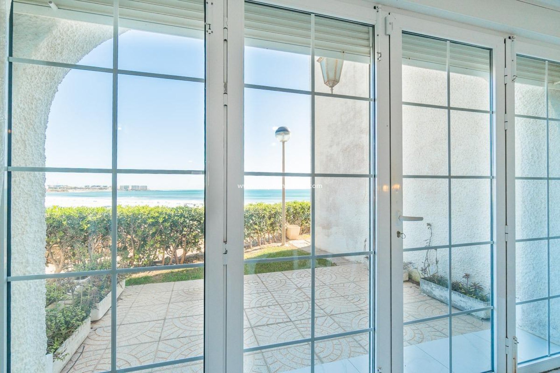 Resale - Town House -
Orihuela Costa - Playa Flamenca