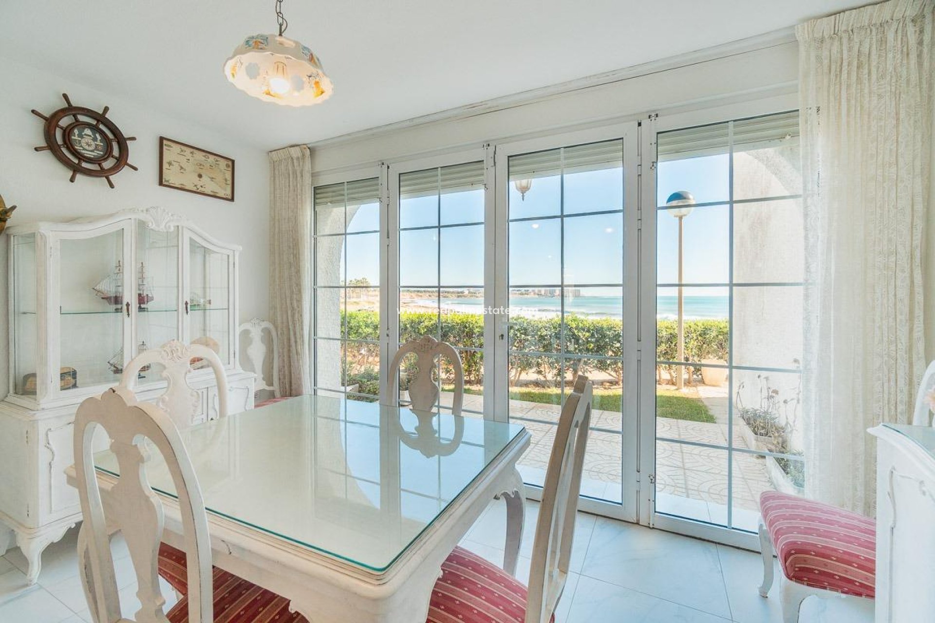 Resale - Town House -
Orihuela Costa - Playa Flamenca