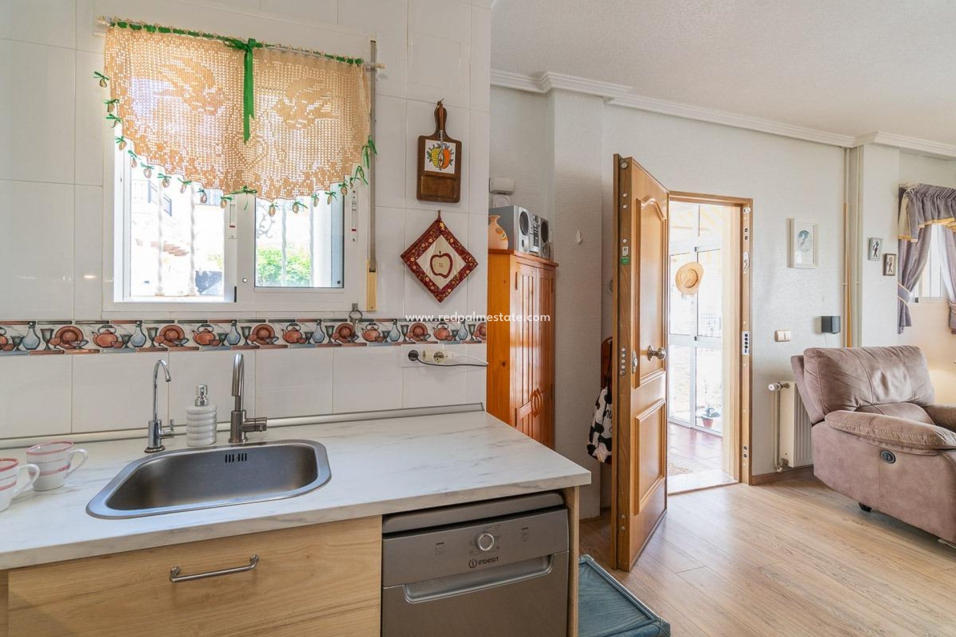 Resale - Town House -
Orihuela Costa - Playa Flamenca