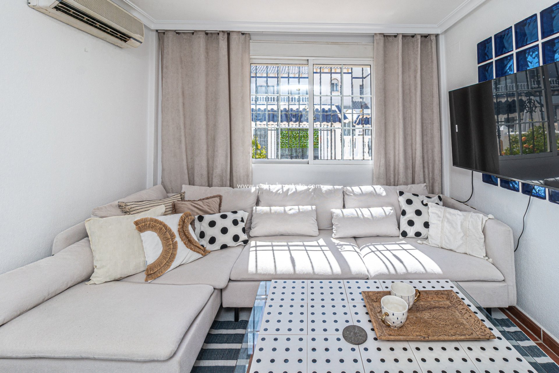 Resale - Town House -
Orihuela Costa - Playa Flamenca