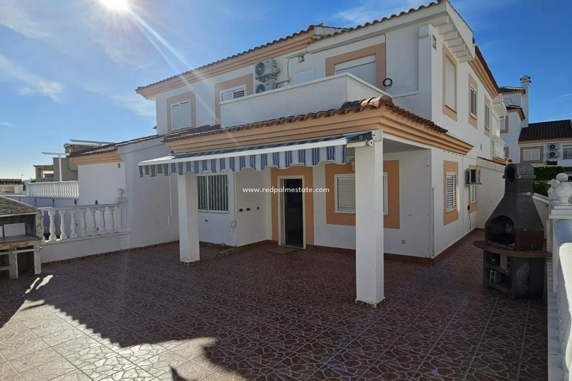 Resale - Town House -
Orihuela Costa - Punta Prima