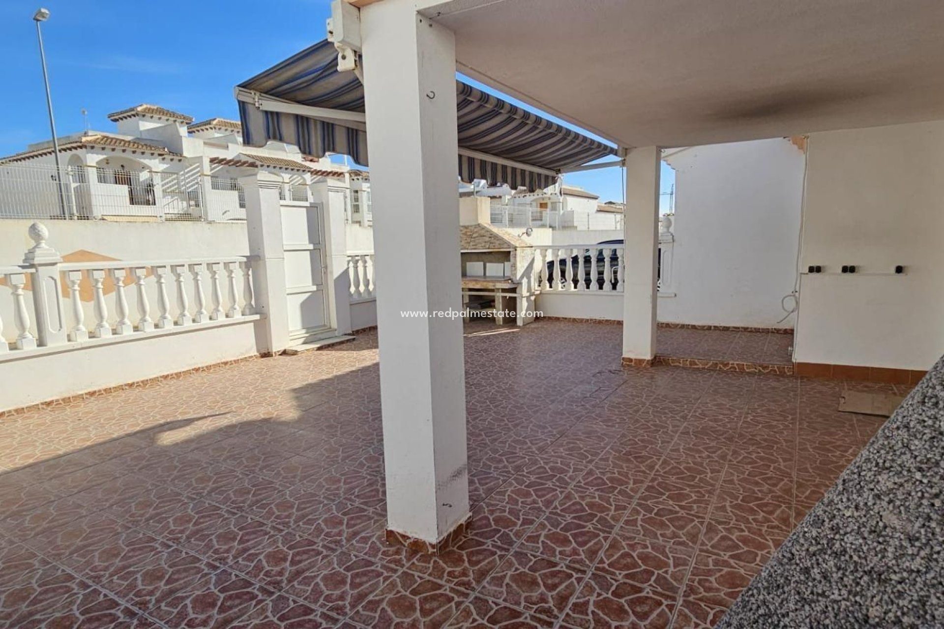 Resale - Town House -
Orihuela Costa - Punta Prima