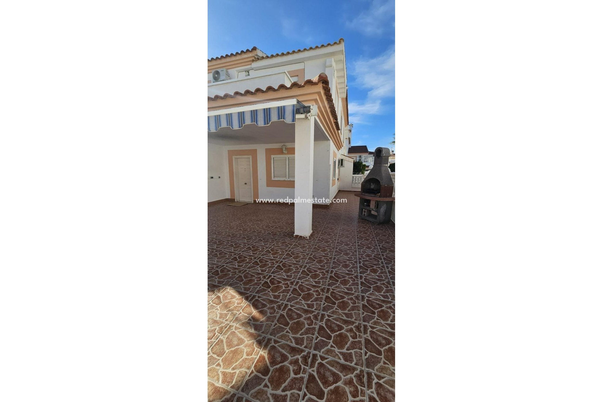 Resale - Town House -
Orihuela Costa - Punta Prima