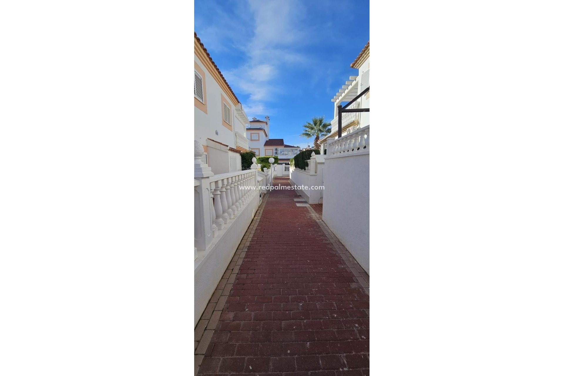 Resale - Town House -
Orihuela Costa - Punta Prima