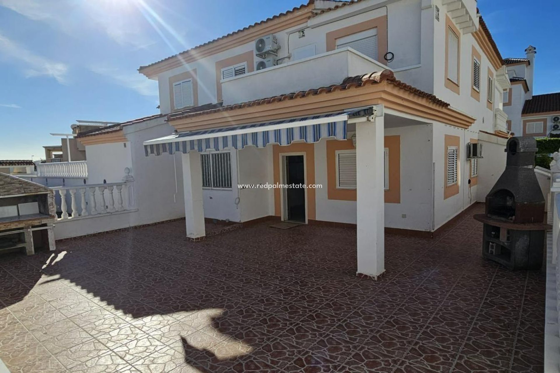 Resale - Town House -
Orihuela Costa - Punta Prima