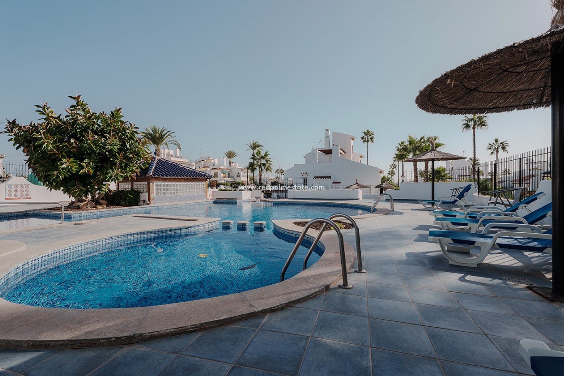 Resale - Town House -
Orihuela Costa - Res. Las Filipinas