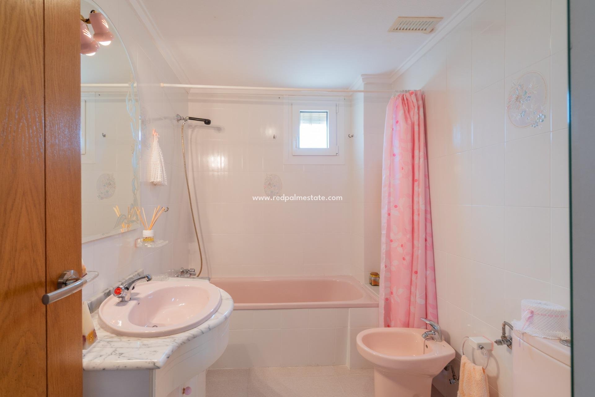 Resale - Town House -
Orihuela Costa - Torremendo