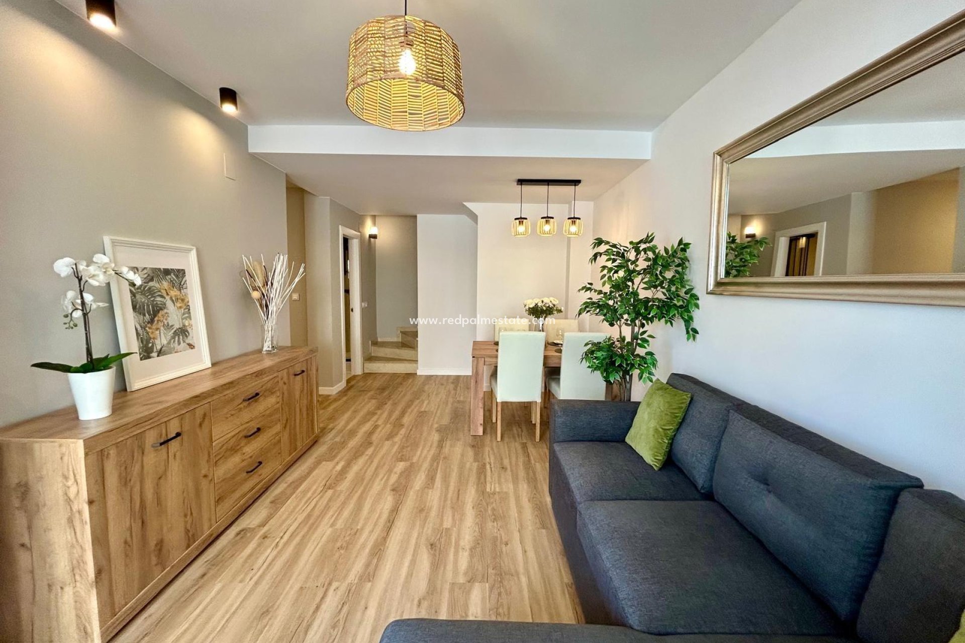 Resale - Town House -
Orihuela Costa - Urbanización Perla del Mar