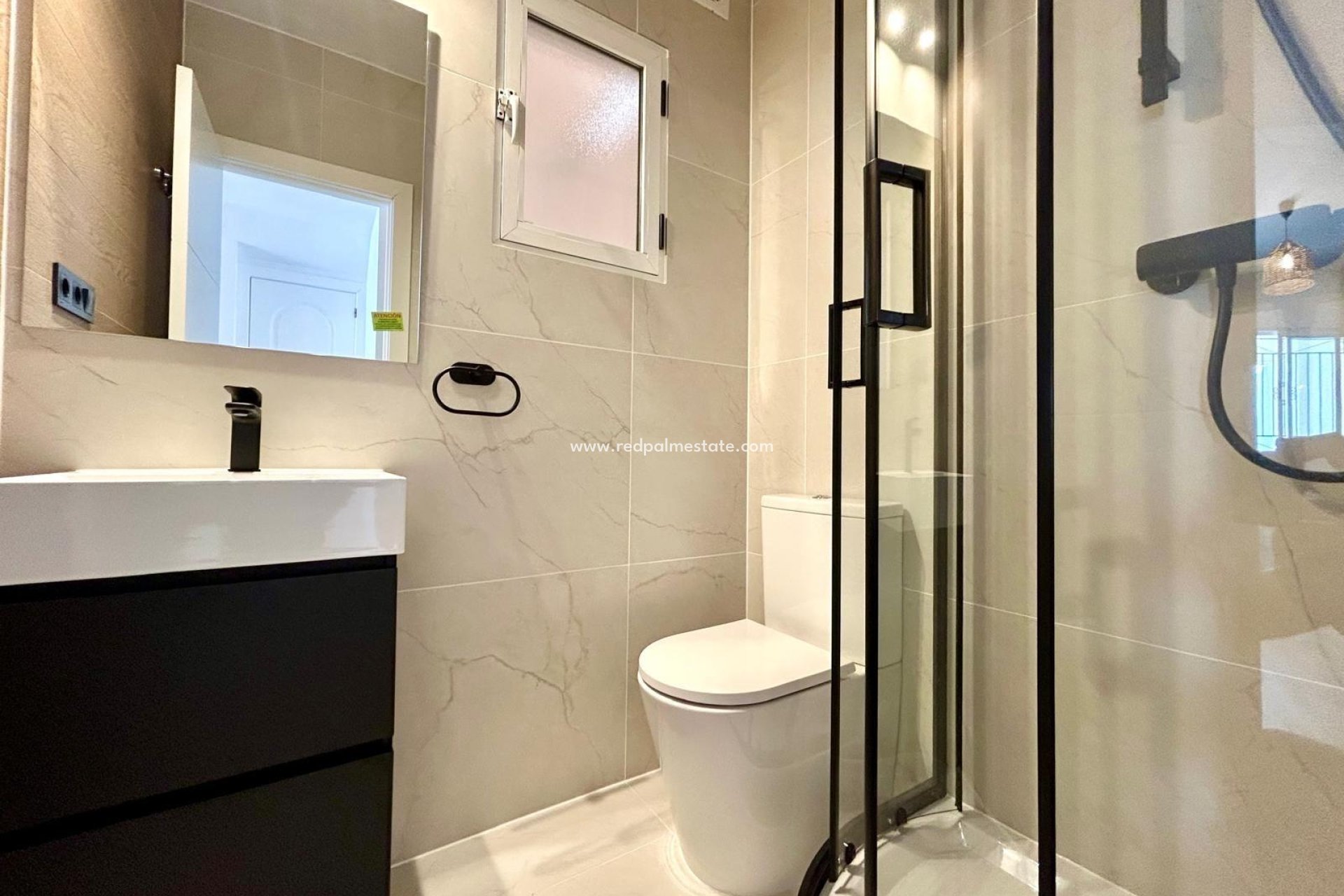 Resale - Town House -
Orihuela Costa - Urbanización Perla del Mar