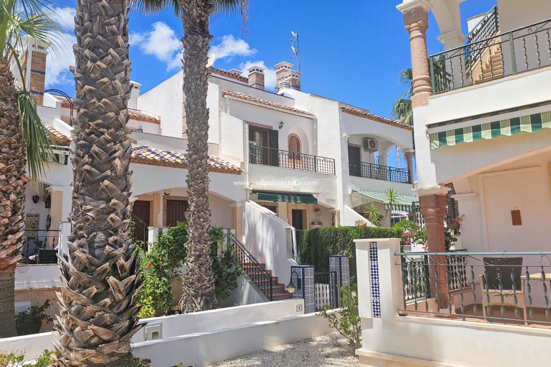 Resale - Town House -
Orihuela Costa - Villamartín