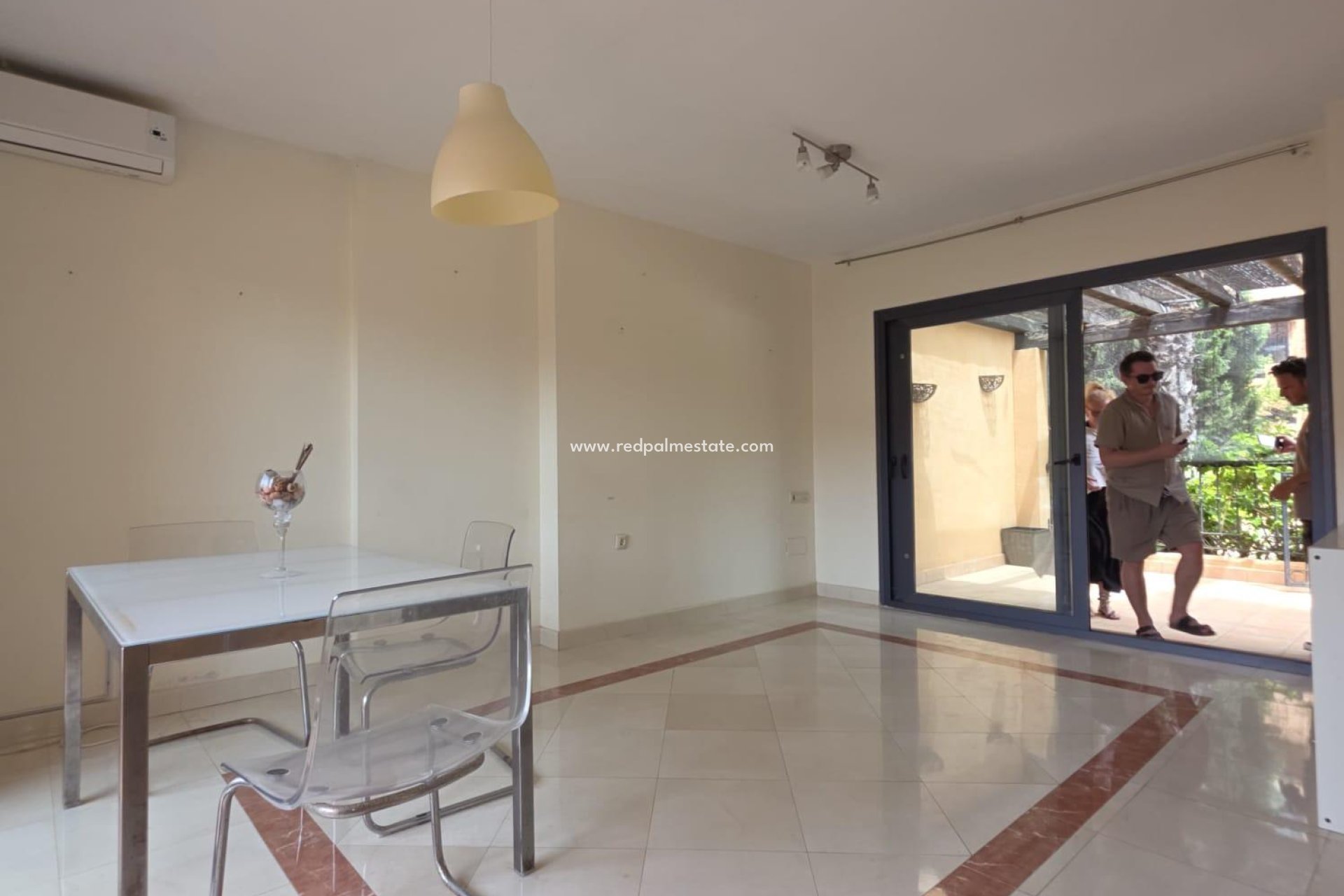 Resale - Town House -
Orihuela Costa - Villamartín