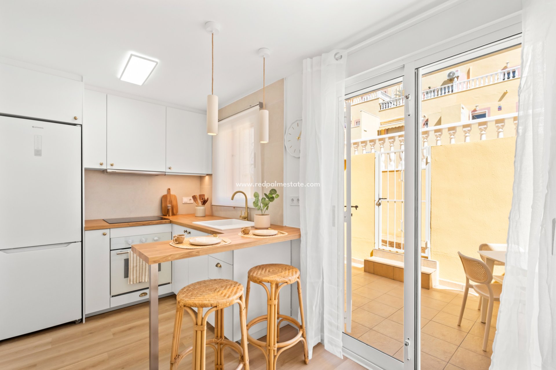 Resale - Town House -
Orihuela Costa - Villamartín