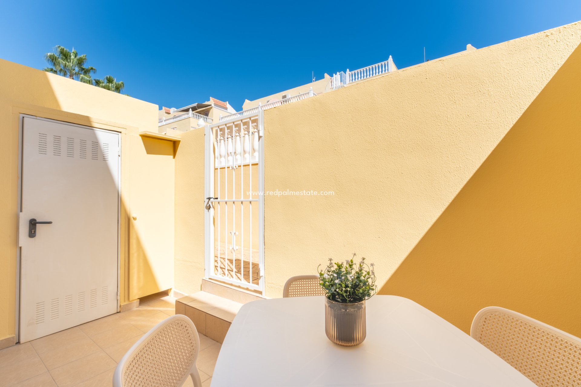 Resale - Town House -
Orihuela Costa - Villamartín