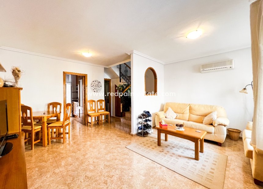 Resale - Town House -
Orihuela Costa - Villamartín