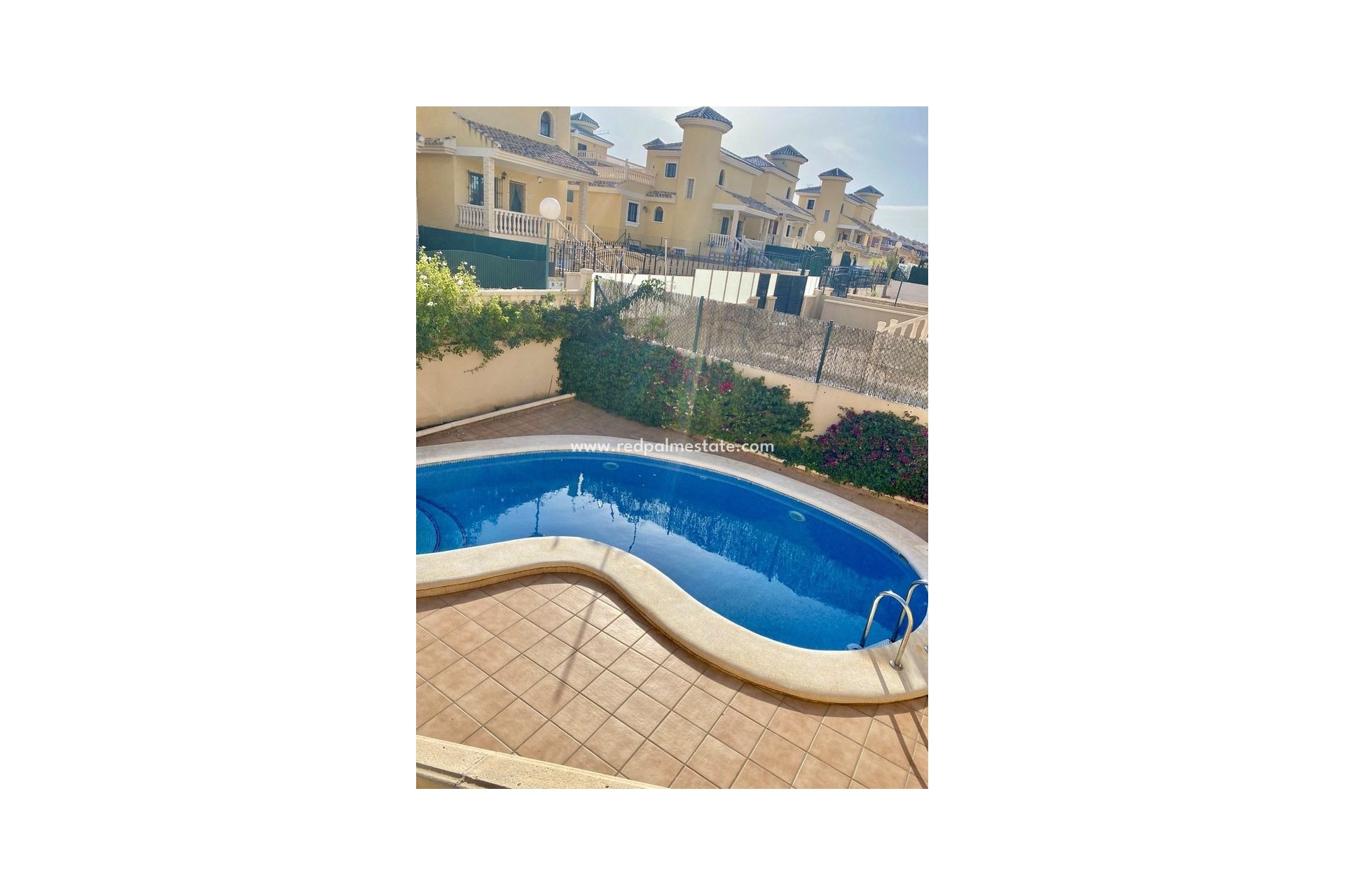 Resale - Town House -
Orihuela Costa - Villamartín