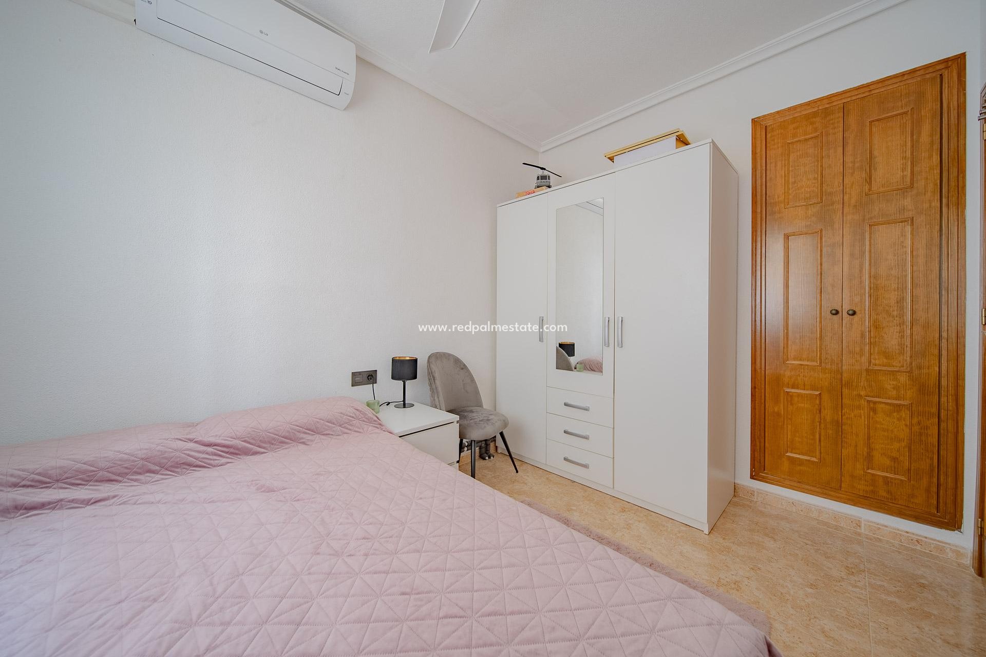 Resale - Town House -
Orihuela Costa - Villamartín