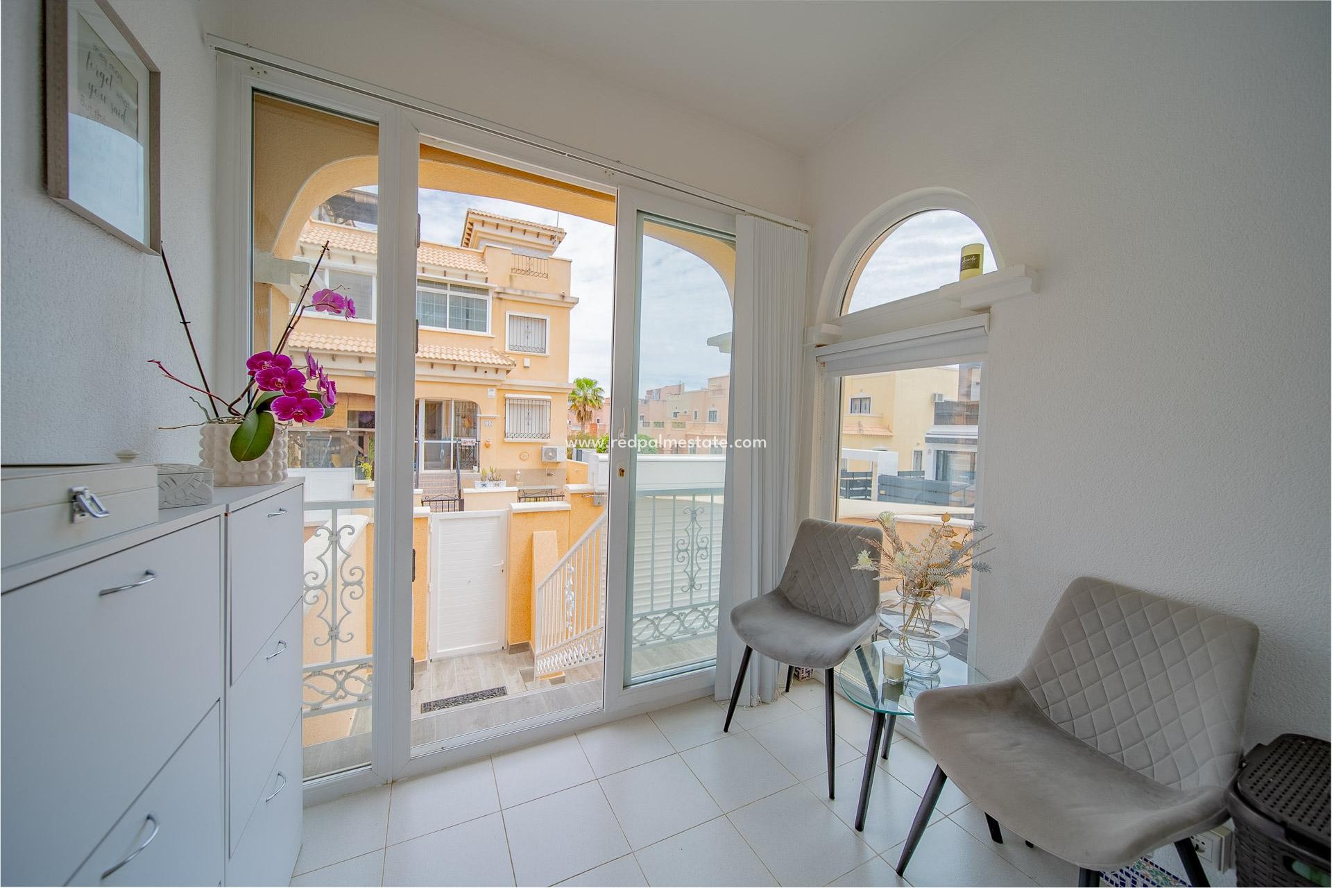 Resale - Town House -
Orihuela Costa - Villamartín