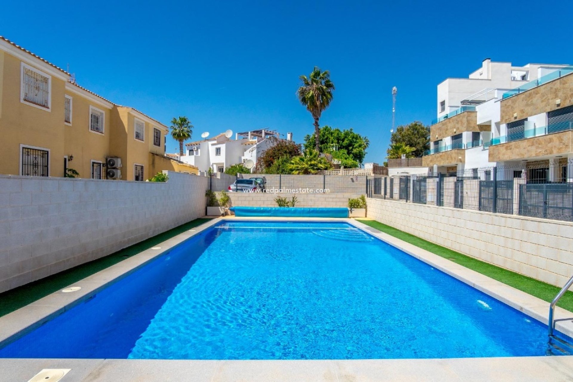 Resale - Town House -
Orihuela Costa - Villamartín