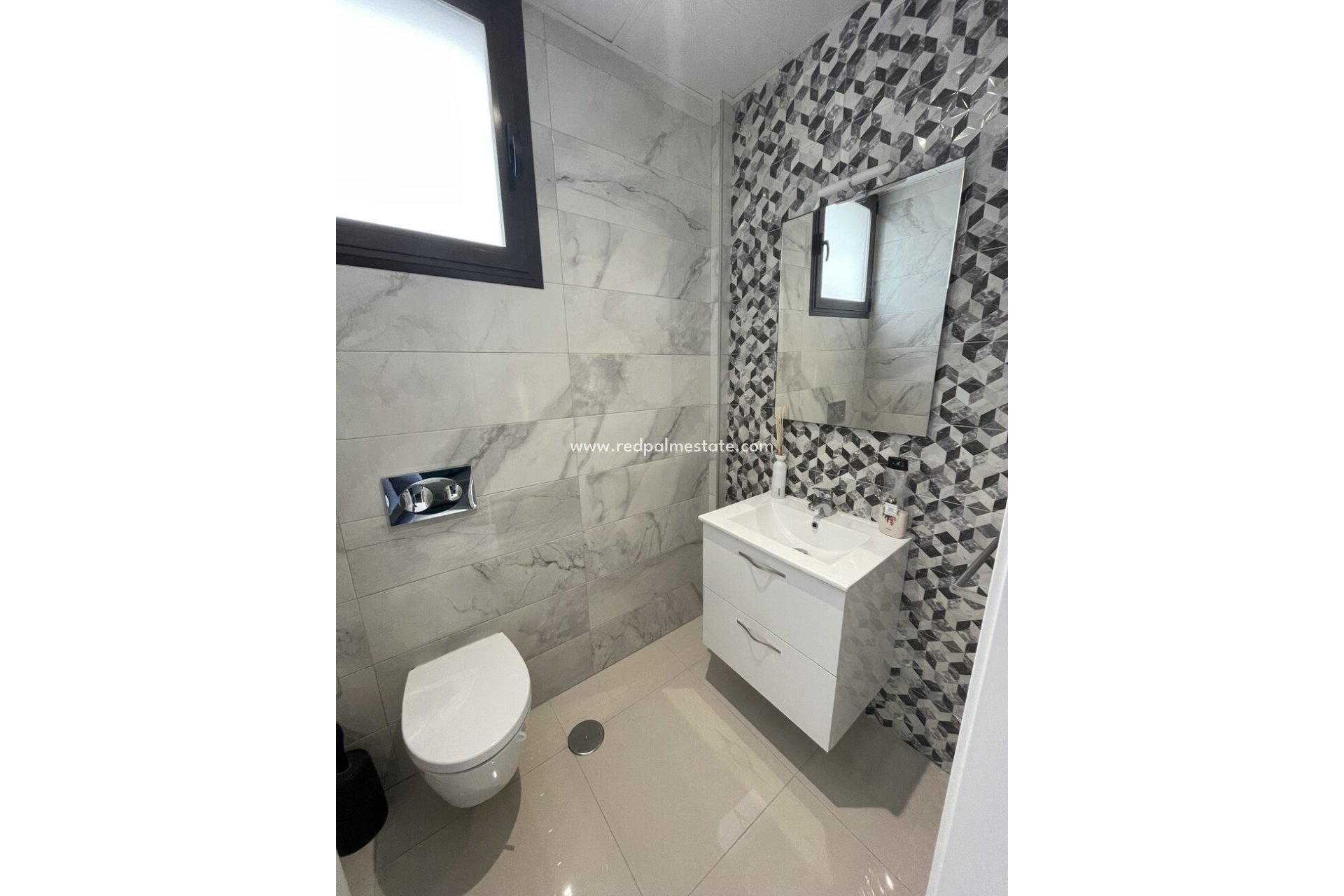 Resale - Town House -
Orihuela Costa - Villamartín