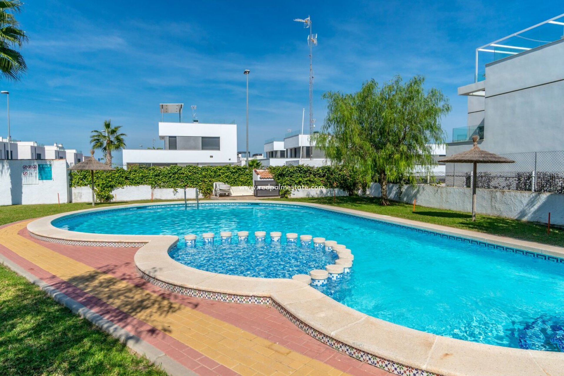 Resale - Town House -
Orihuela Costa - Villamartín