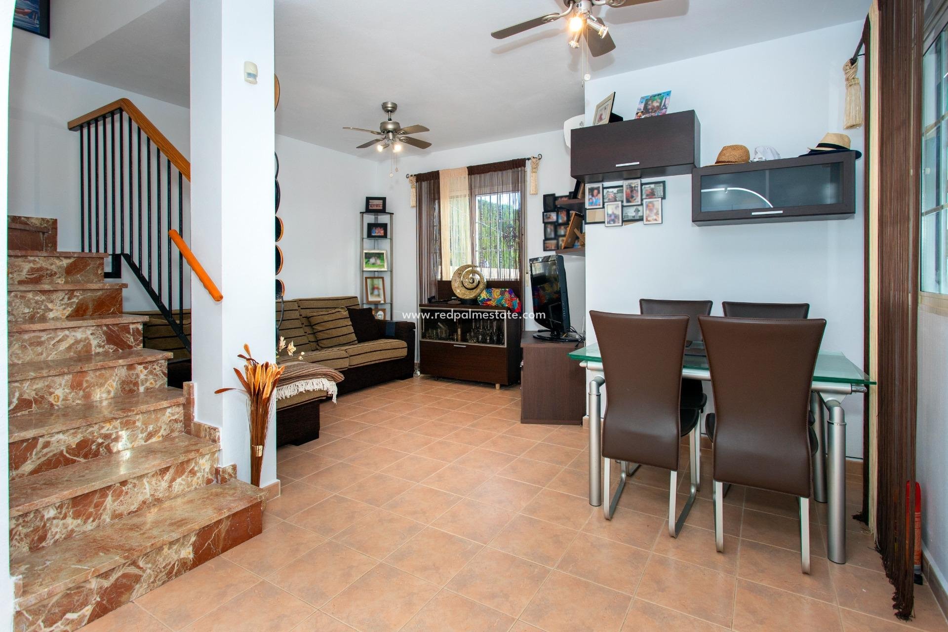 Resale - Town House -
Orihuela Costa - Villamartín