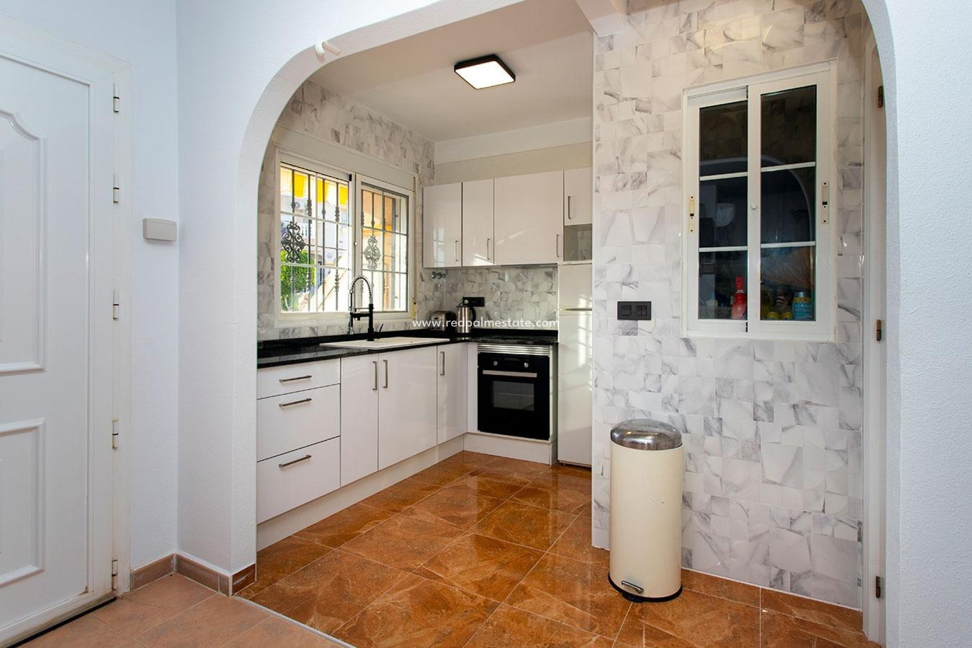 Resale - Town House -
Orihuela Costa - Villamartín