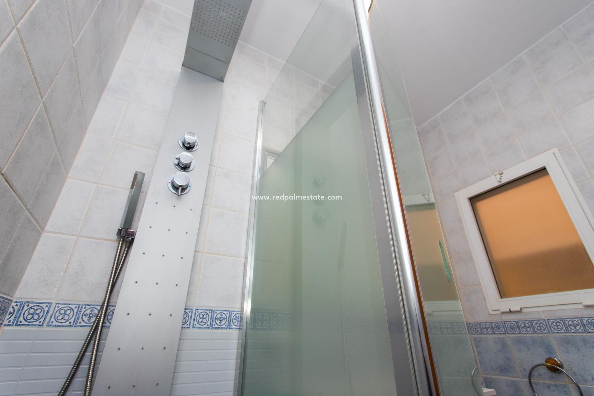 Resale - Town House -
Orihuela Costa - Villamartín