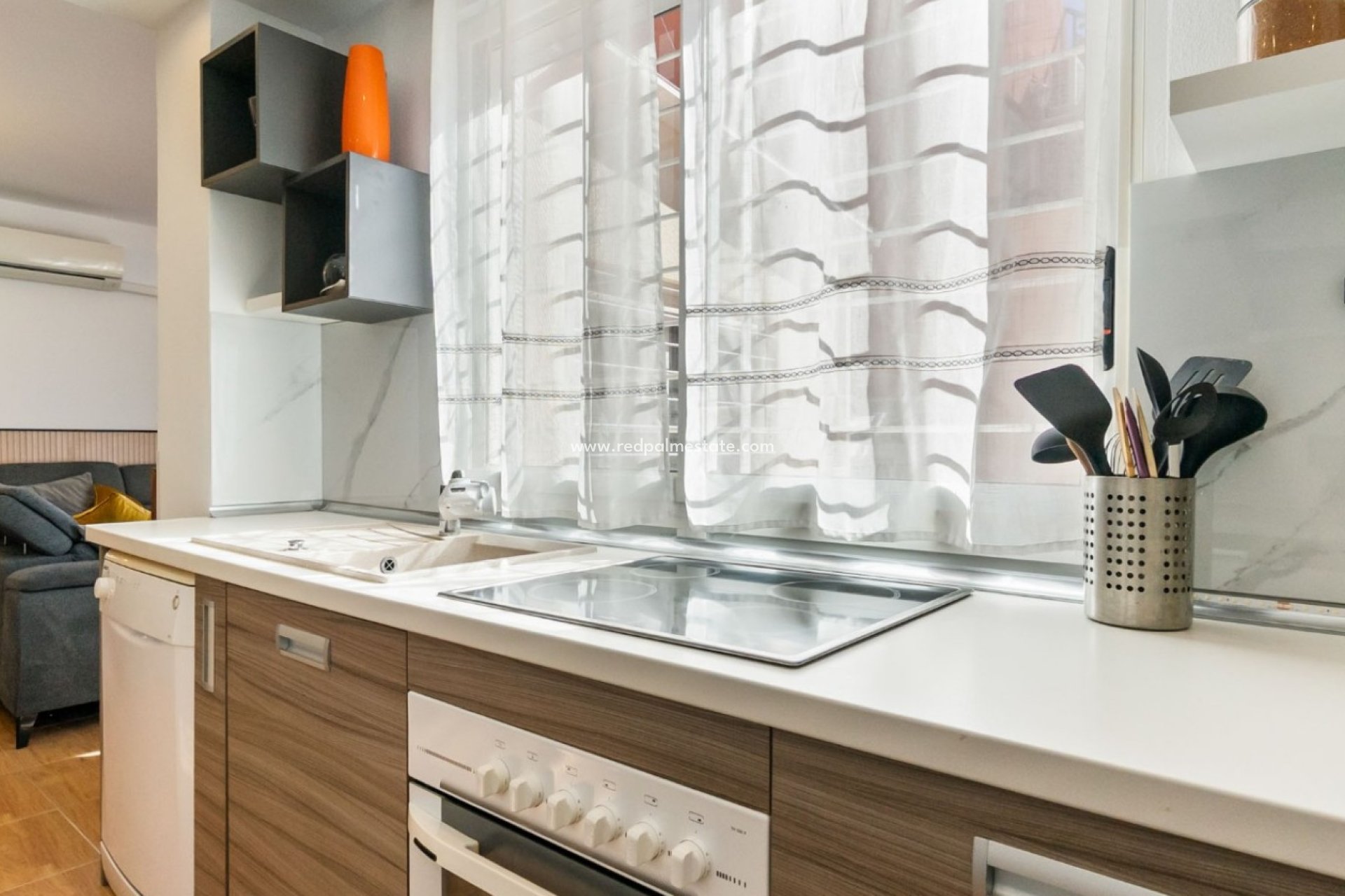 Resale - Town House -
Orihuela Costa - Villamartín