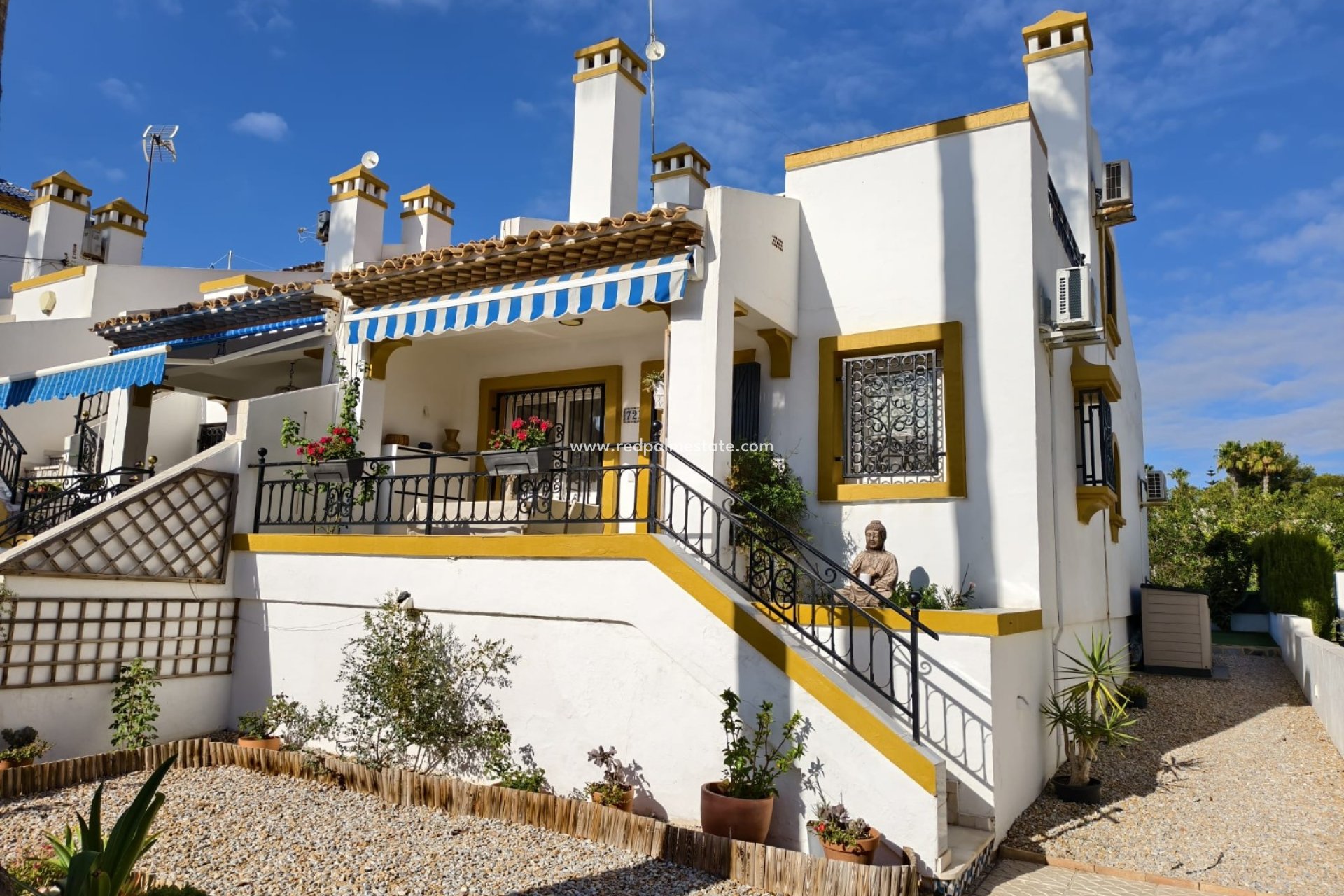 Resale - Town House -
Orihuela Costa - Villamartín