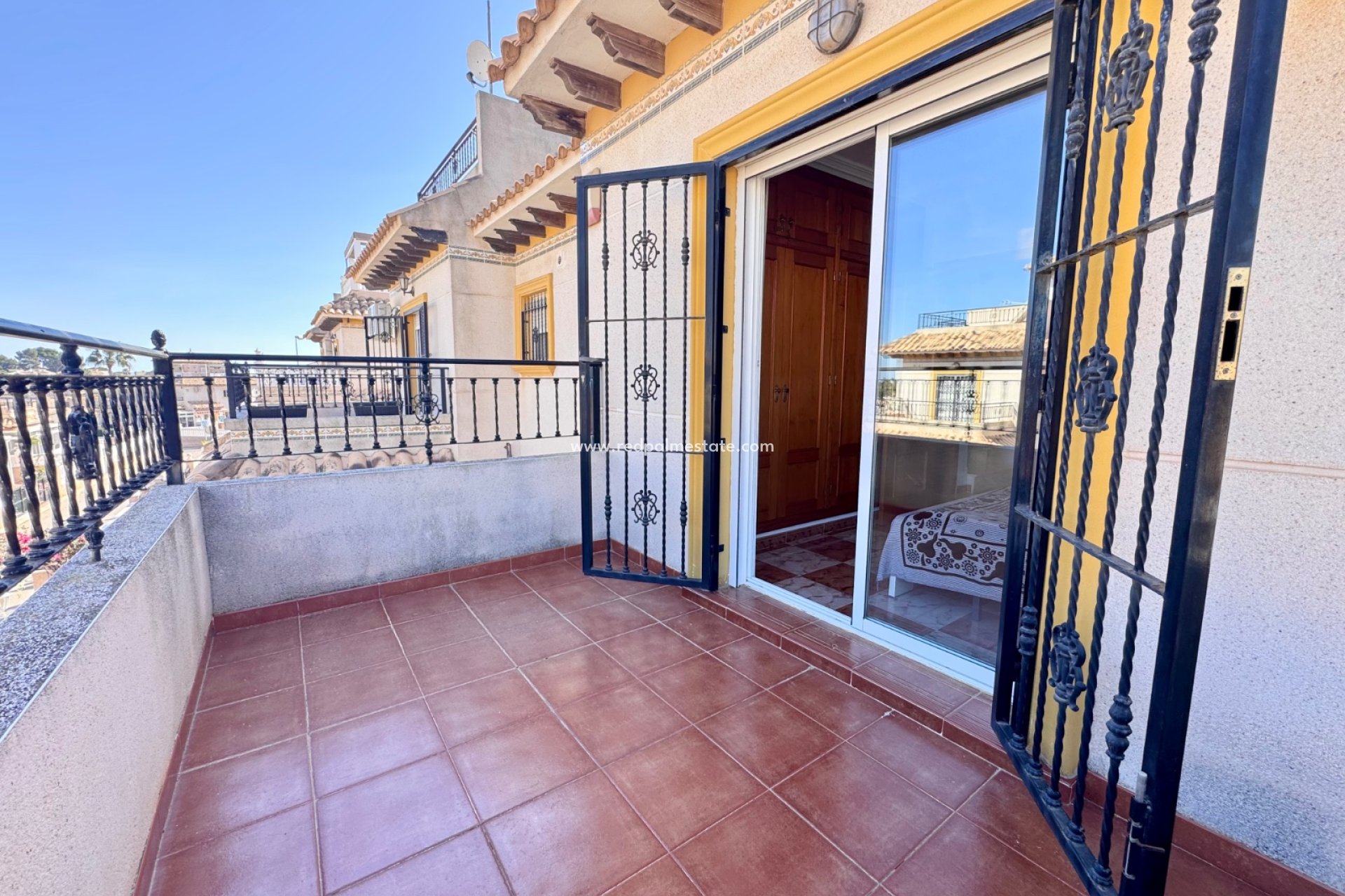 Resale - Town House -
Orihuela Costa - Villamartín