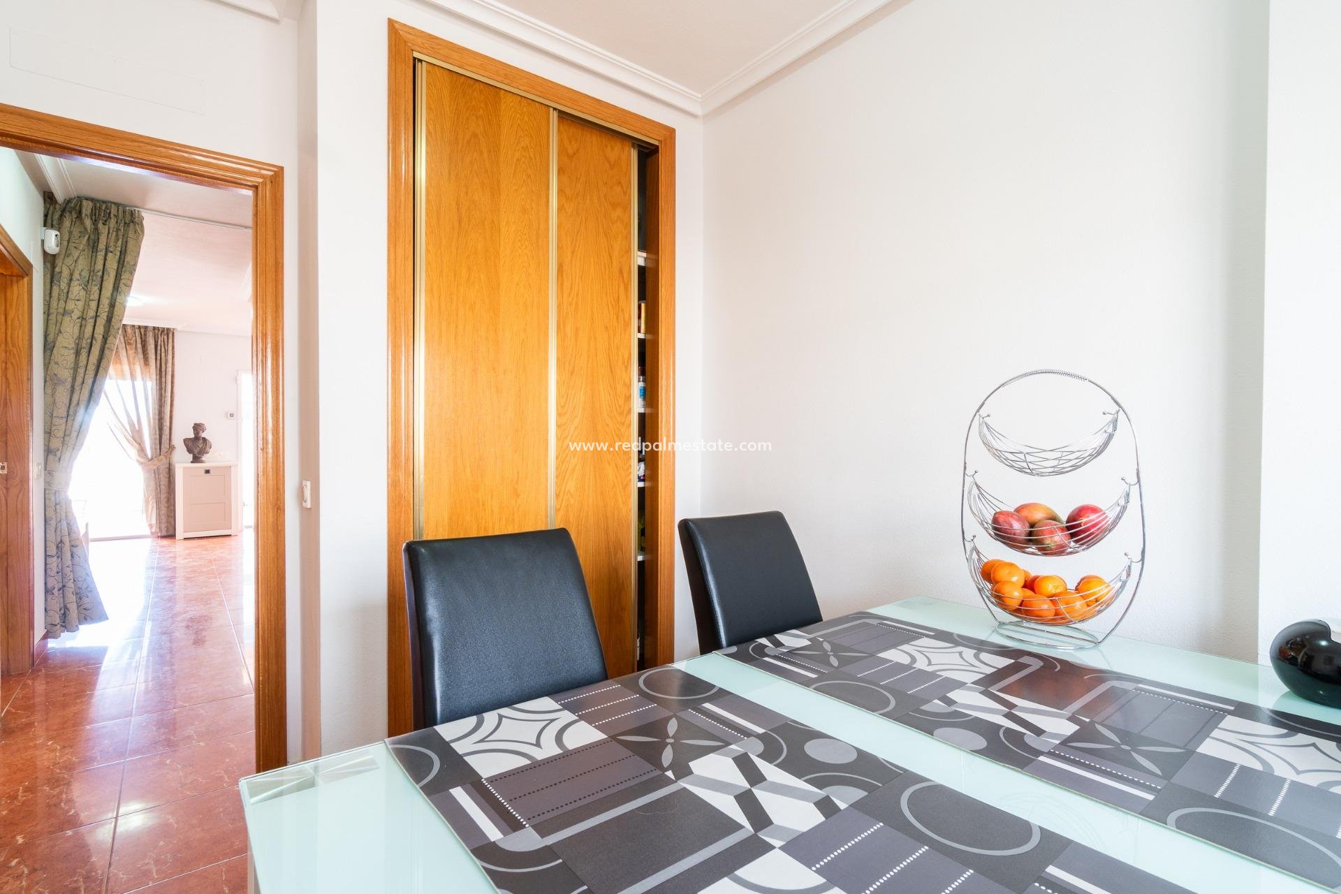 Resale - Town House -
Orihuela Costa - Villamartín