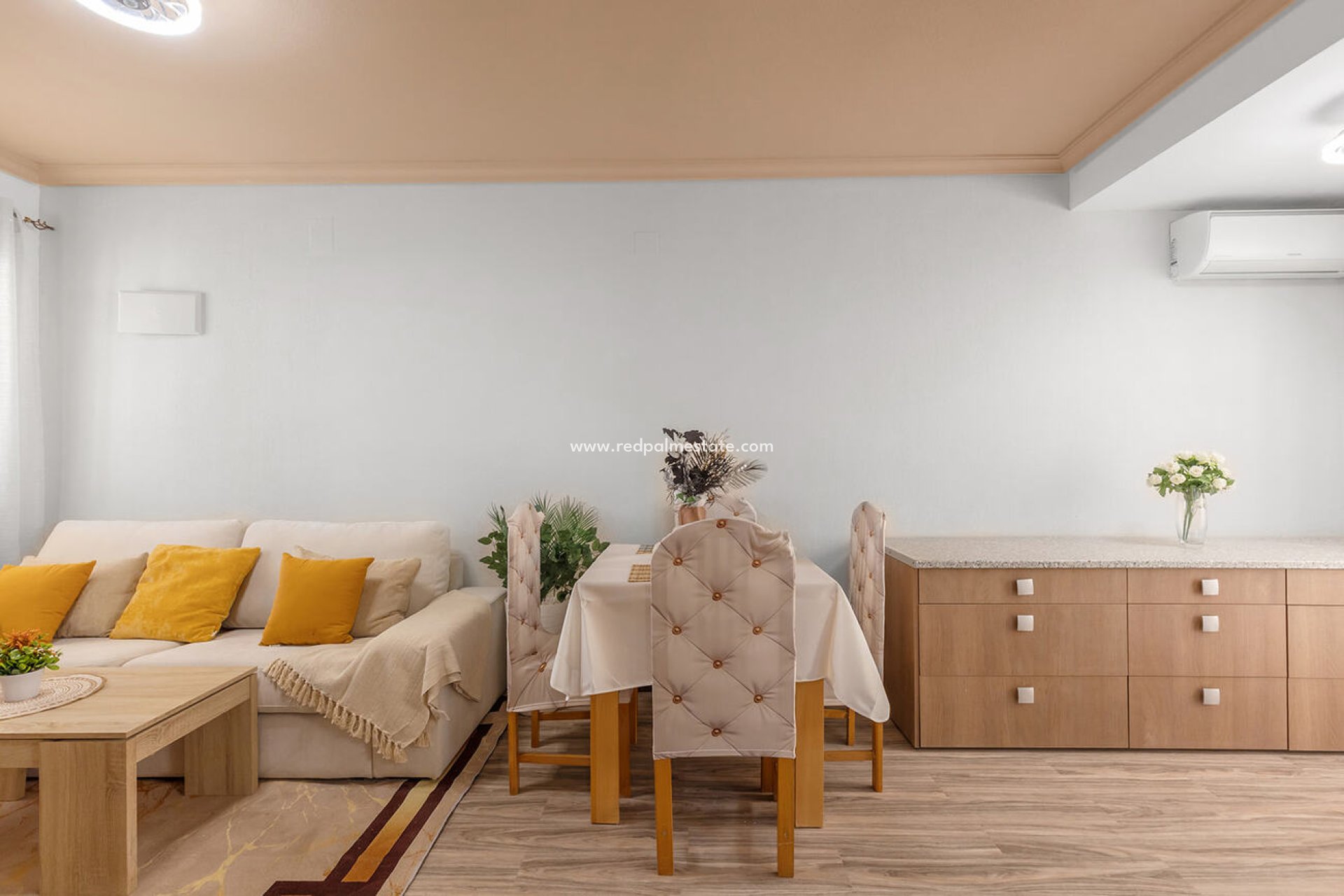 Resale - Town House -
Orihuela Costa - Villamartín