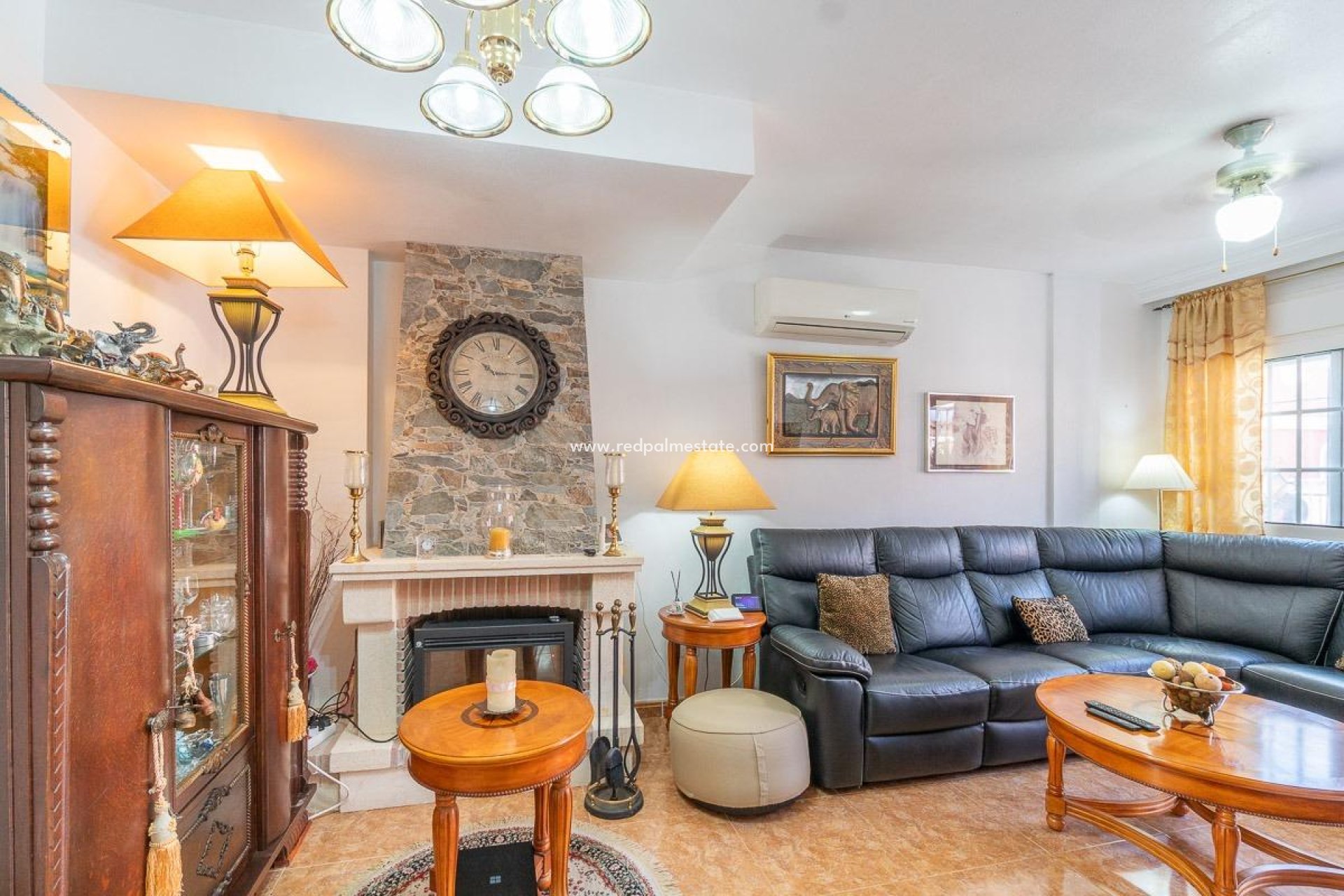 Resale - Town House -
Orihuela Costa - Villamartín