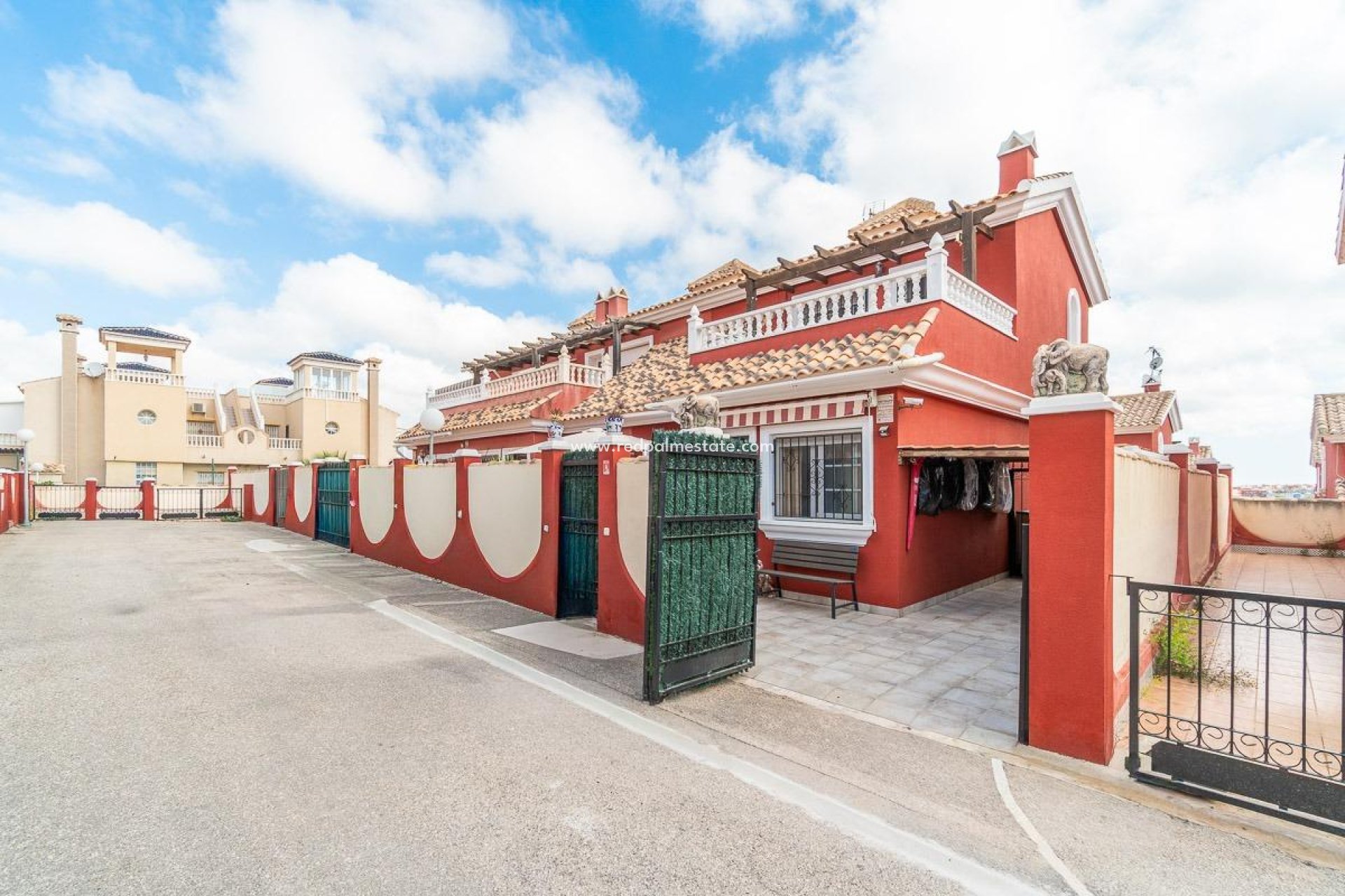 Resale - Town House -
Orihuela Costa - Villamartín
