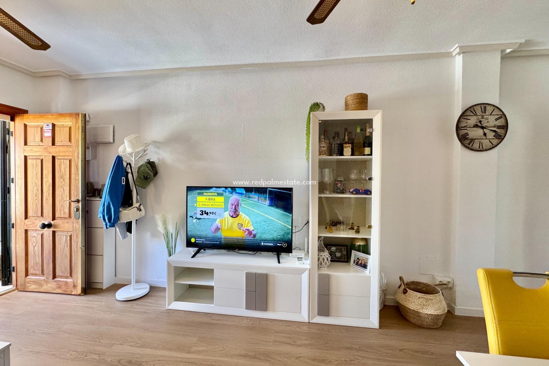 Resale - Town House -
Orihuela Costa - Villamartín