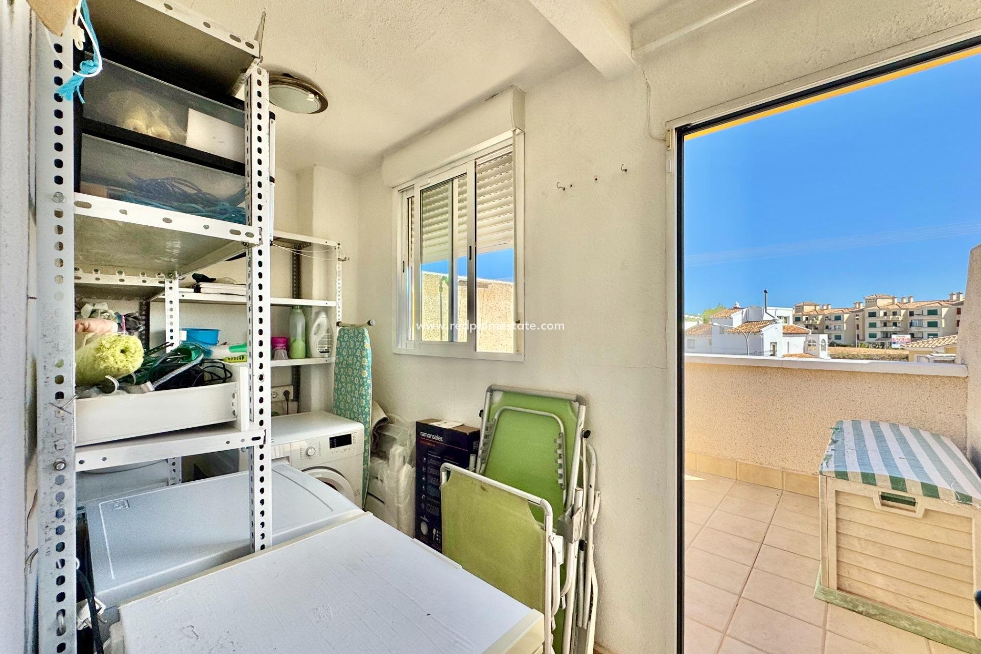 Resale - Town House -
Orihuela Costa - Villamartín