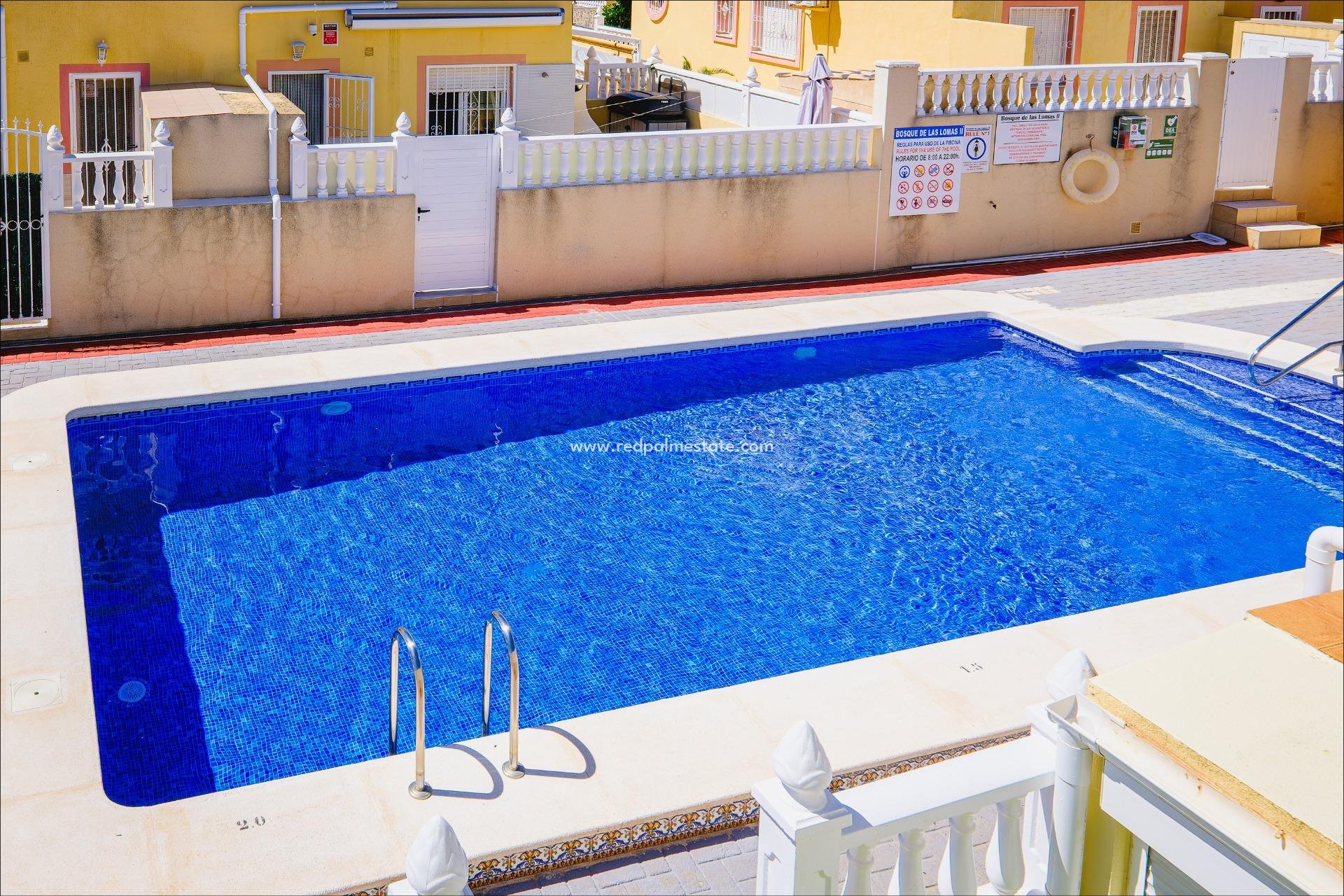 Resale - Town House -
Orihuela Costa - Villamartín