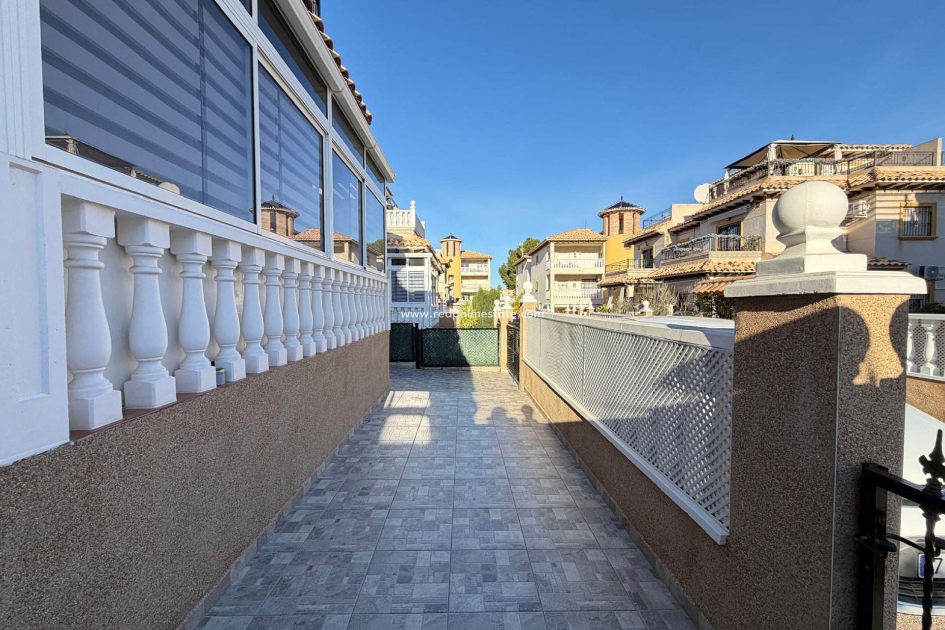 Resale - Town House -
Orihuela Costa - Villamartín