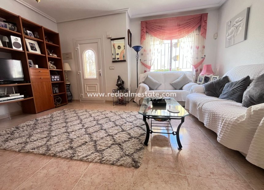 Resale - Town House -
Orihuela Costa - Villamartín
