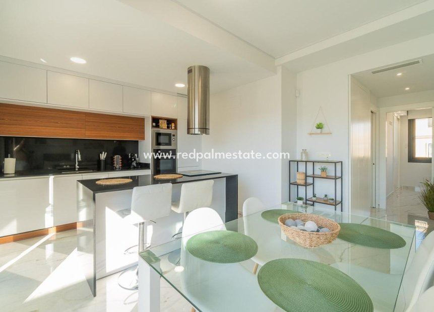 Resale - Town House -
Orihuela Costa - Villamartín