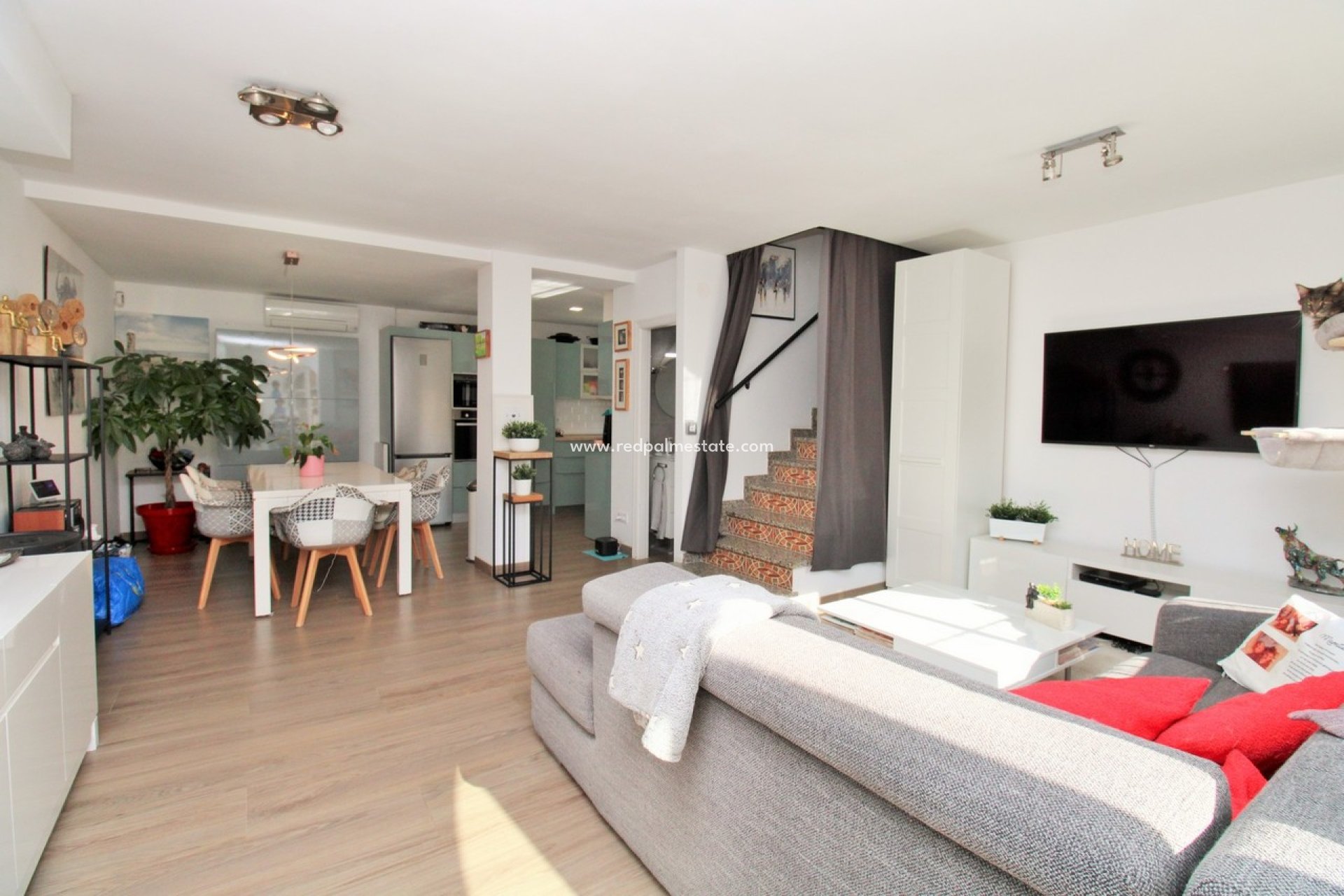 Resale - Town House -
Orihuela Costa - Villamartín