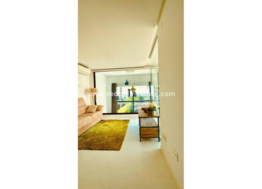 Resale - Town House -
Orihuela Costa - Villamartín