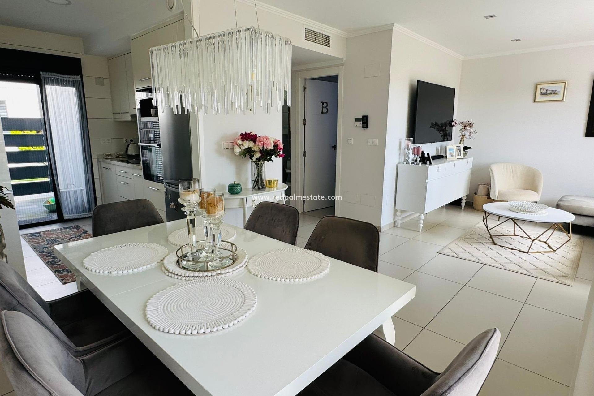 Resale - Town House -
Orihuela Costa