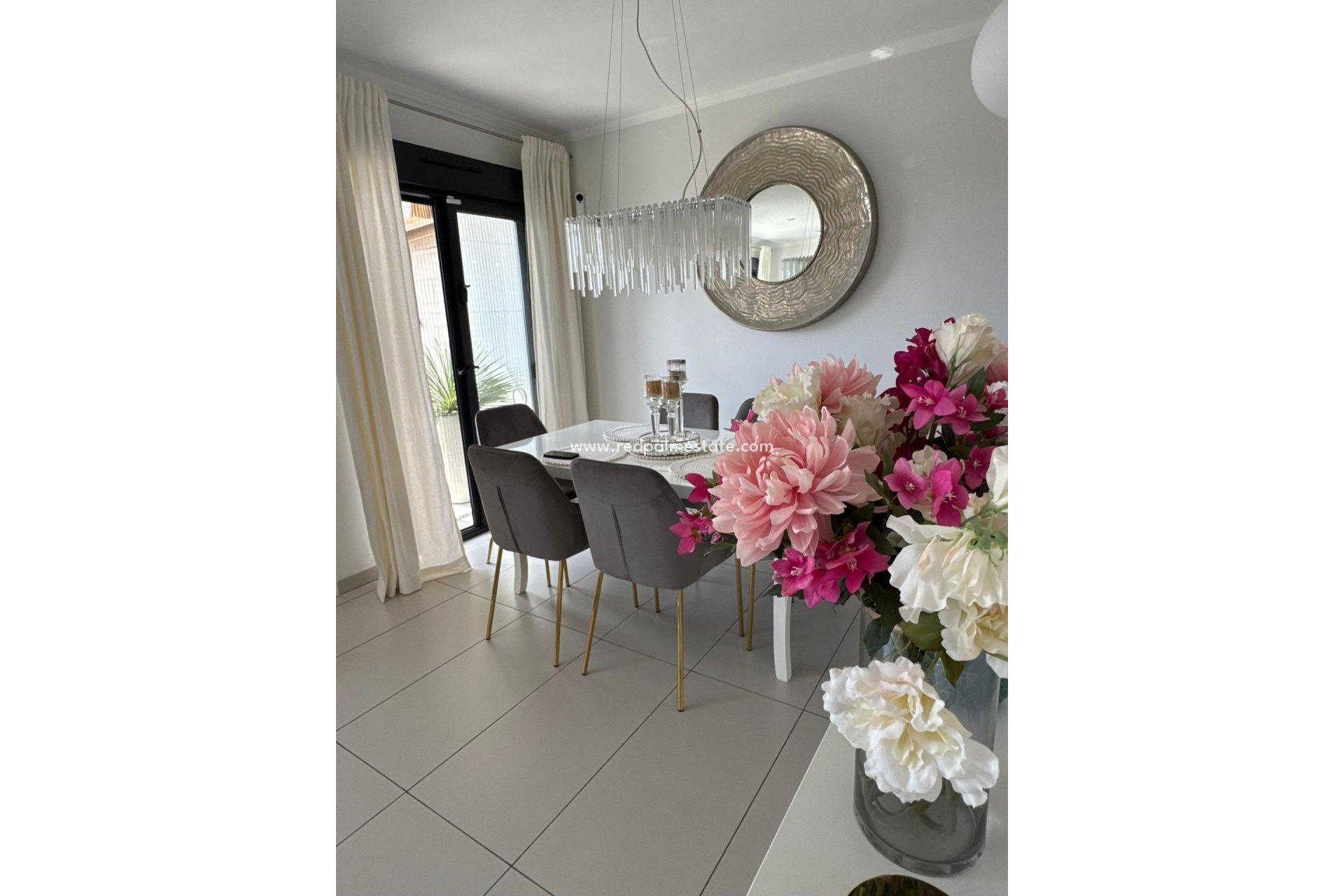 Resale - Town House -
Orihuela Costa