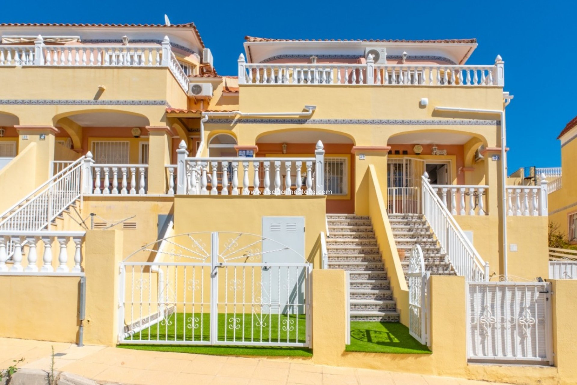 Resale - Town House -
Orihuela Costa