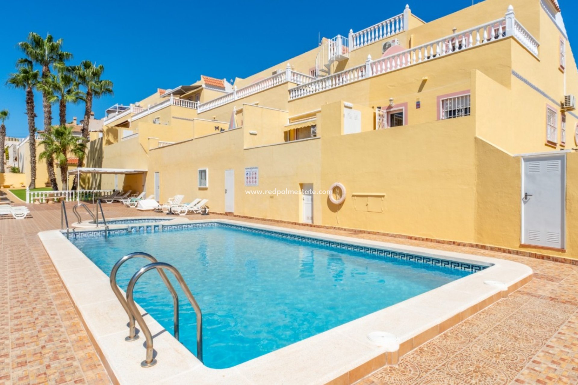 Resale - Town House -
Orihuela Costa