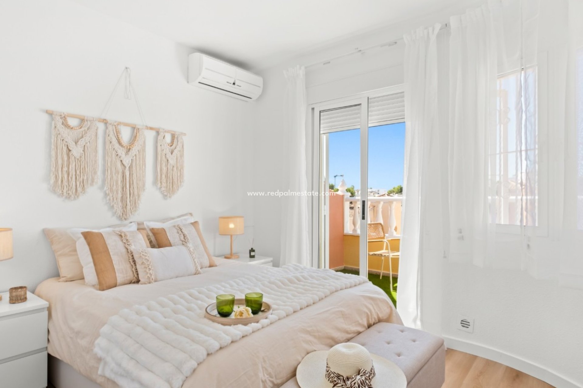 Resale - Town House -
Orihuela Costa