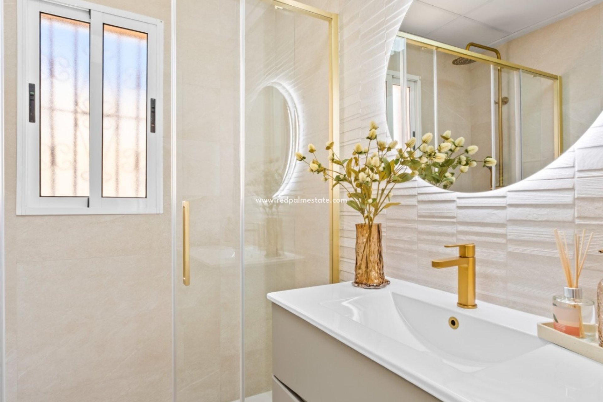 Resale - Town House -
Orihuela Costa